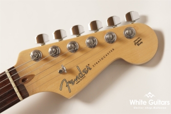 American Standard Stratocaster - 3-Color Sunburst