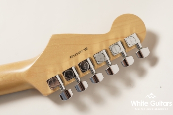 American Standard Stratocaster - 3-Color Sunburst