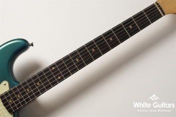 g7-ST/R  / Lightly Aged - Vintage Lake Placid Blue