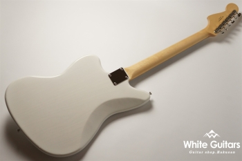 Made in Japan Heritage 60s Jazzmaster - White Blonde