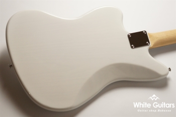 Made in Japan Heritage 60s Jazzmaster - White Blonde