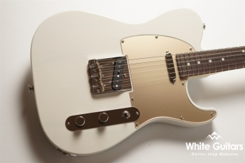 MT2-STD/R - White Blonde / Gold Acryl Pick Guard