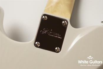 MT2-STD/R - White Blonde / Gold Acryl Pick Guard
