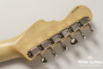 MT2-STD/R - White Blonde / Gold Acryl Pick Guard