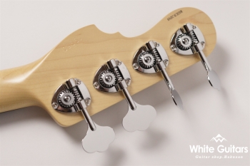 MP1-STD/R - Olympic White / Gold Acrylic PG