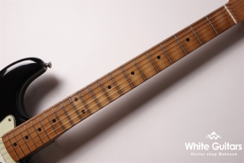 Limited Edition Vintera II Road Worn ’60s Stratocaster - Black