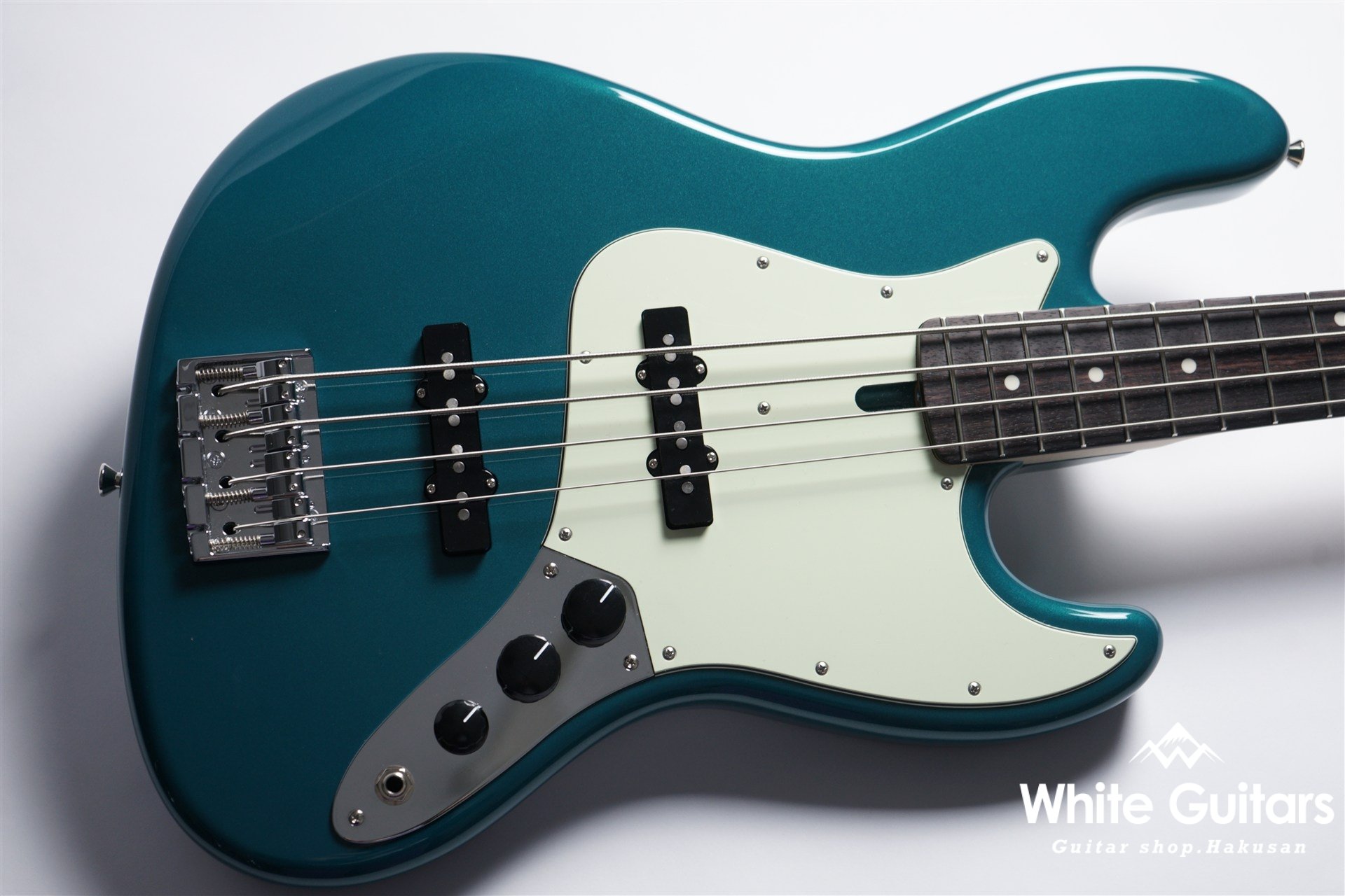 Standard-J - Beetle Green Metallic