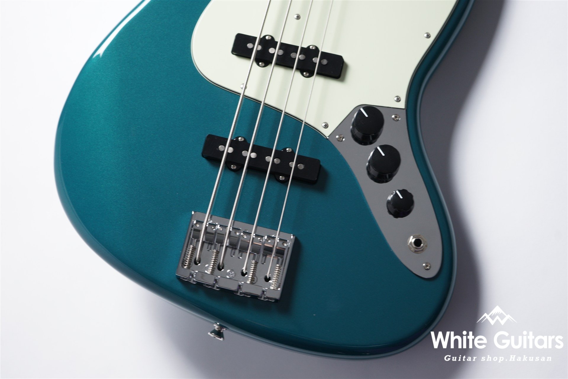 Standard-J - Beetle Green Metallic