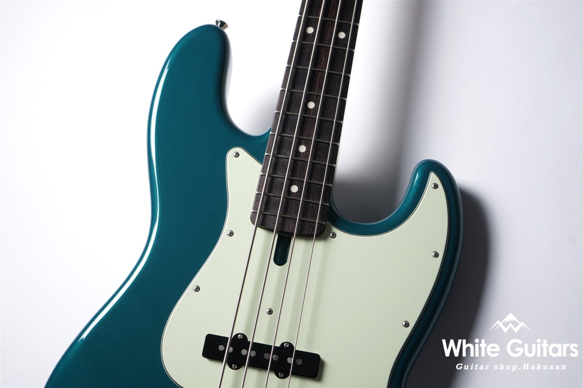 Standard-J - Beetle Green Metallic