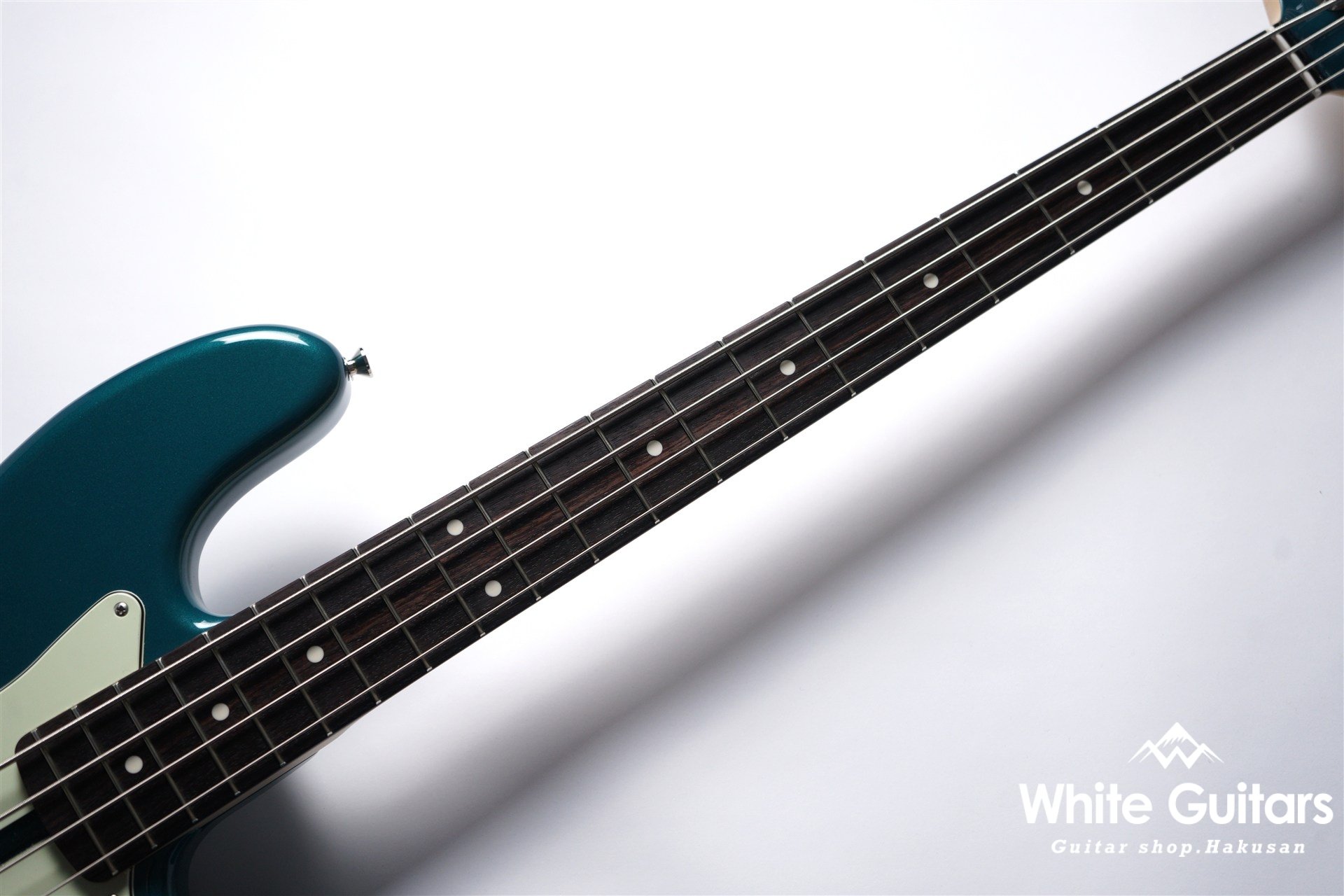 Standard-J - Beetle Green Metallic