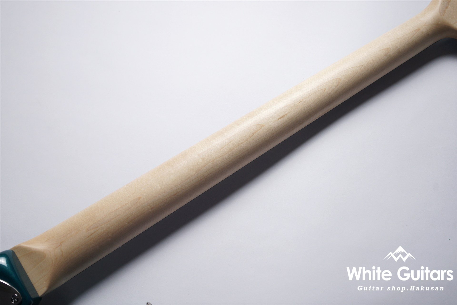 Standard-J - Beetle Green Metallic