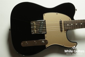 MT1-STD/R - Black / Gold Acryl Pick Guard