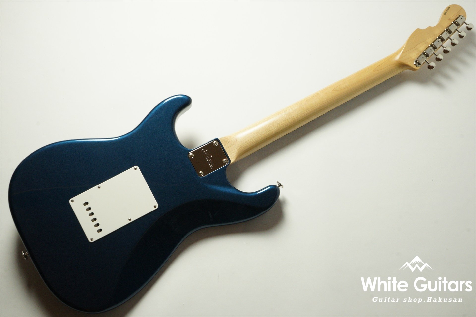 MC1-STD/R - Dark Lake Placid Blue / Gold Acryl Pick Guard