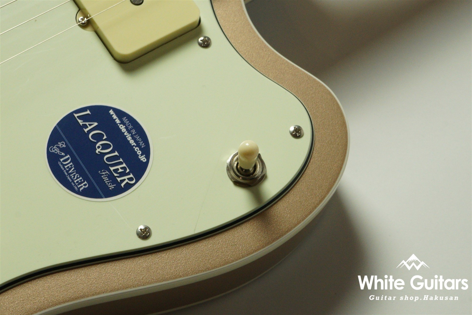 MJS(BB)-MPC-LTD/R - Shoreline Gold