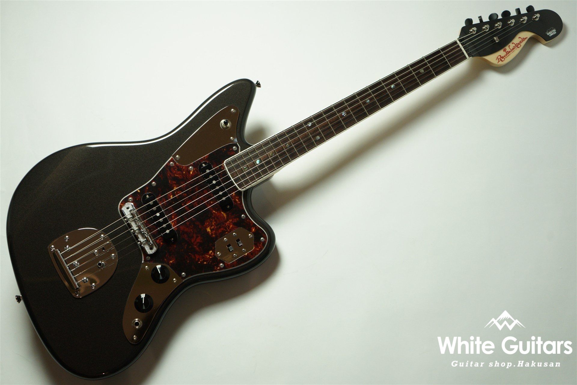 Cheetah - Charente Gray Meta