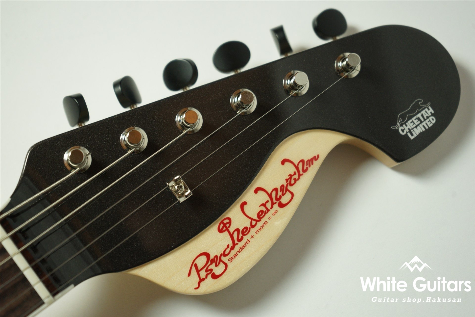 Cheetah - Charente Gray Meta