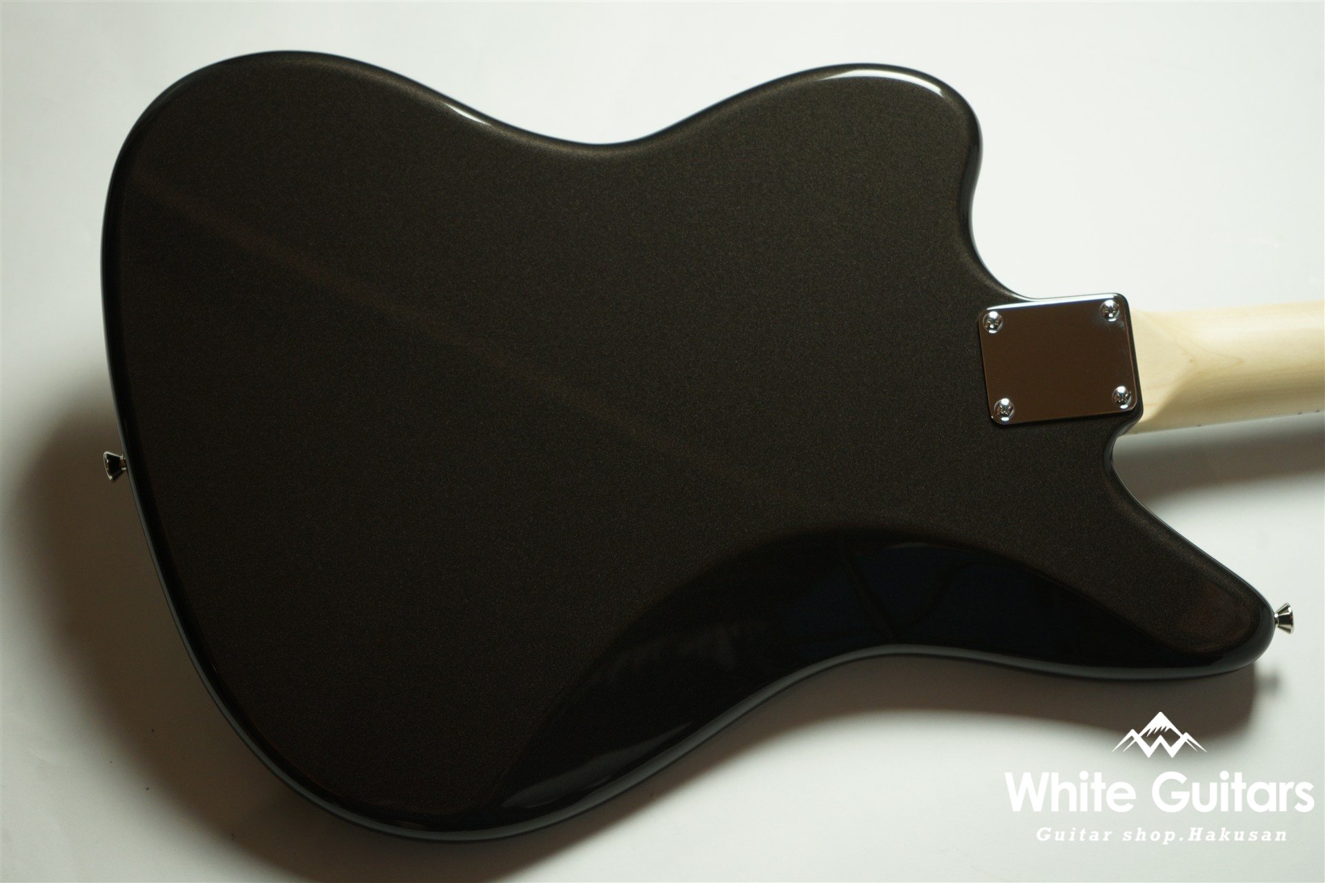 Cheetah - Charente Gray Meta