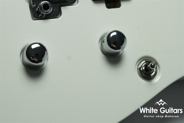 ARENA [White Guitars Shop Order] - Pearl White