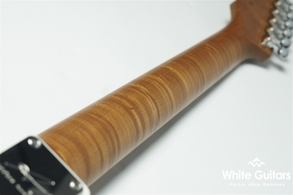 ARENA [White Guitars Shop Order] - Pearl White