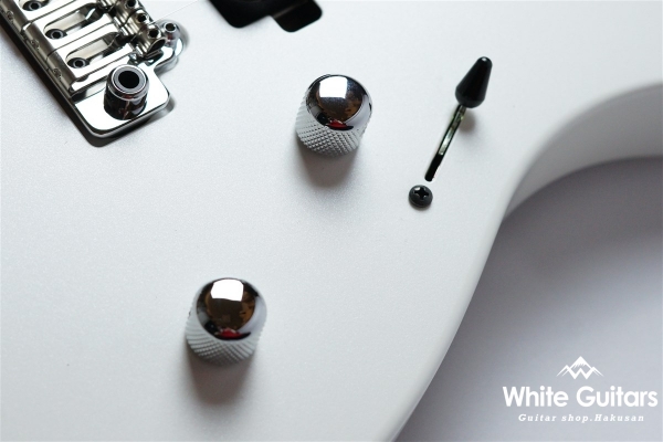 FUTURA-S HH - Pearl white