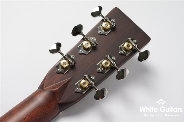 HD-28 Standard