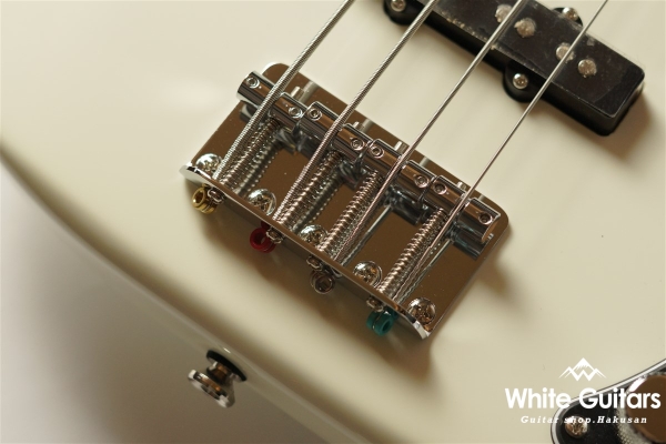 AFFINITY SERIES PRECISION BASS PJ - Olympic White
