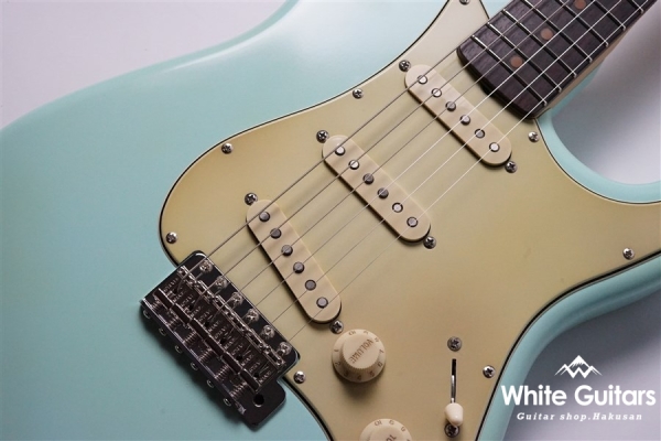 g7-ST/R - Daphne Blue