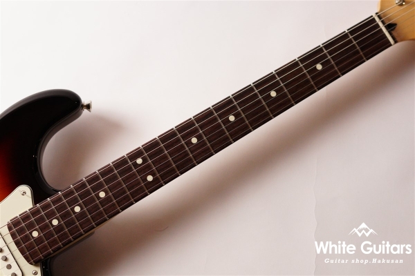 Made in Japan Hybrid II Stratocaster- 3-Color Sunburst