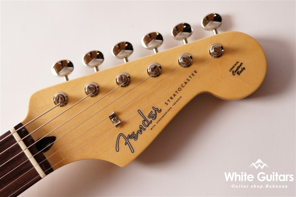 Made in Japan Hybrid II Stratocaster- 3-Color Sunburst