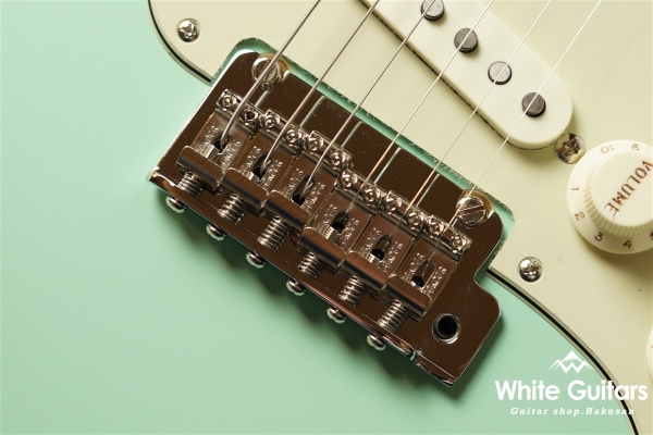 Made in Japan Junior Collection Stratocaster - Satin Surf Green