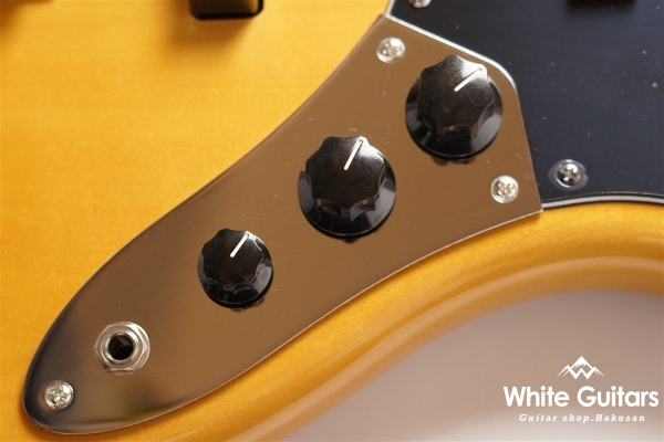 Classic Vibe ’70s Jazz Bass - Natural