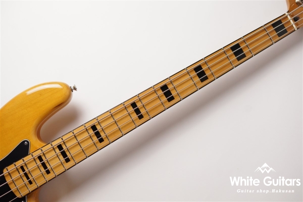 Classic Vibe ’70s Jazz Bass - Natural