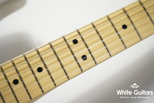 Made in Japan Hybrid II Stratocaster- US Blonde