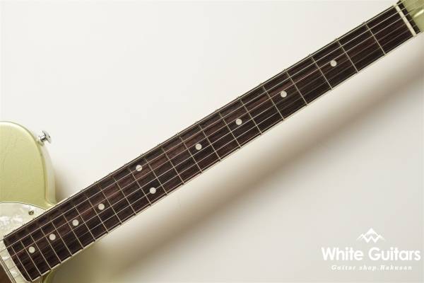 DELTA-C TRAD MASTER - Teal Green Metallic - Medium Aged w/ binding neck matching head