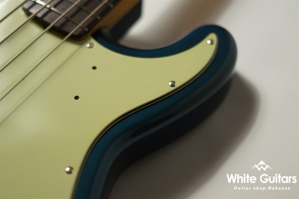 g7-PB - Vintage Lake Placid Blue Matching Head