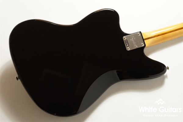 Classic Vibe ’70s Jaguar - Black