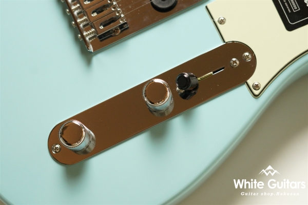 Limited Player Telecaster - Daphne Blue