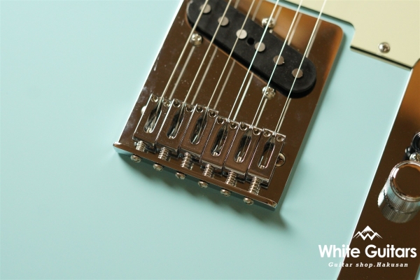 Limited Player Telecaster - Daphne Blue