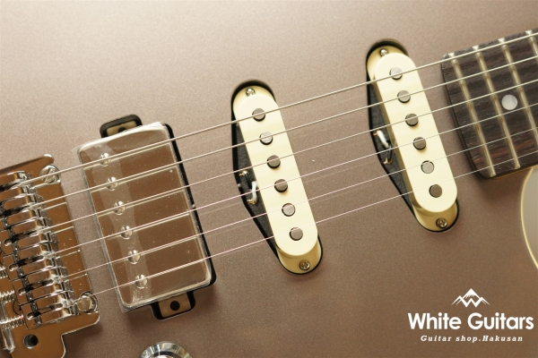 Aerodyne Special Stratocaster HSS - Dolphin Gray Metallic