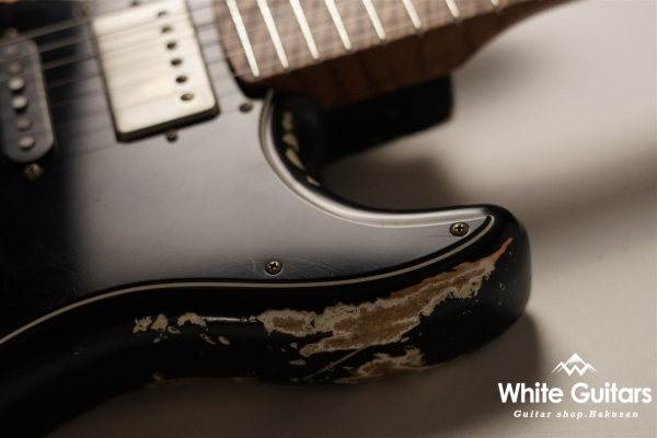 XSC-4 Black over Shoreline Gold - Heavy Aged / 5A Grade Flame Maple Neck