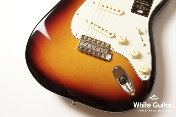 American Vintage II 1961 Stratocaster - 3-Color Sunburst