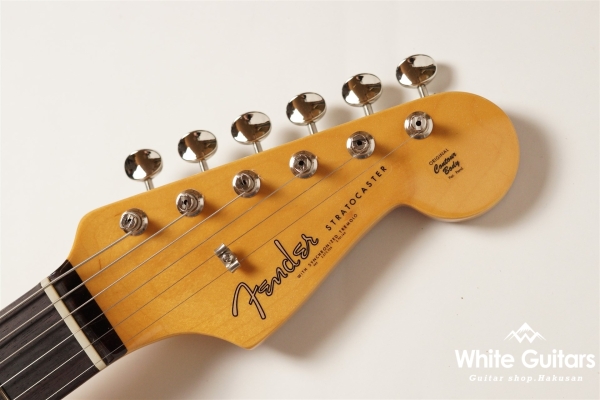 American Vintage II 1961 Stratocaster - 3-Color Sunburst