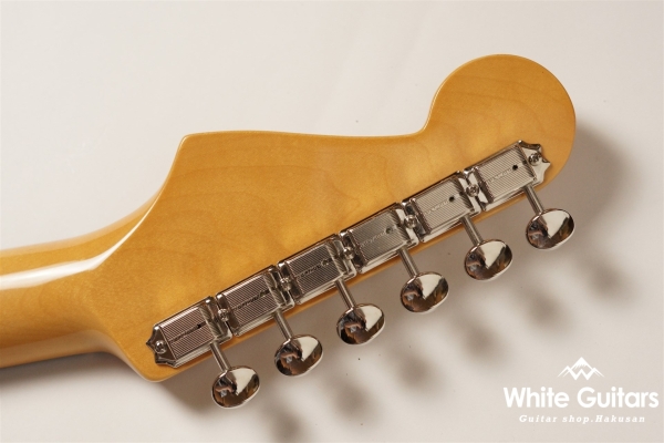 American Vintage II 1961 Stratocaster - 3-Color Sunburst