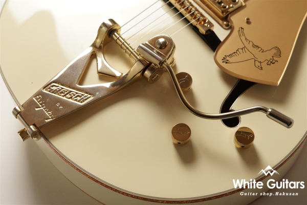 7593 White Falcon 2001