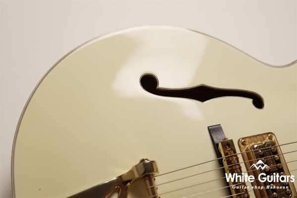 7593 White Falcon 2001