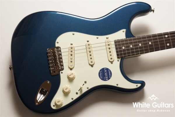 White Guitars Online Store