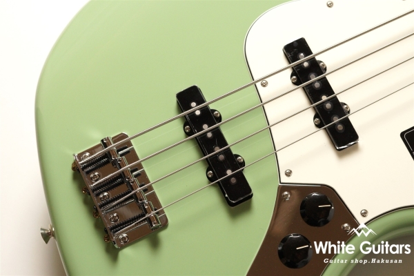 Player II Jazz Bass - Birch Green