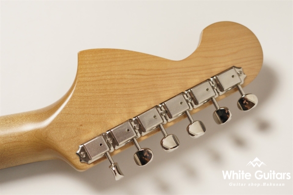 g7-ST/R Standard Aged - Olympic White / Large ST Seahorse Head