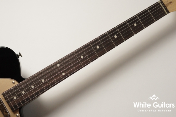 MT1-STD/R - Black / Gold Acryl Pick Guard