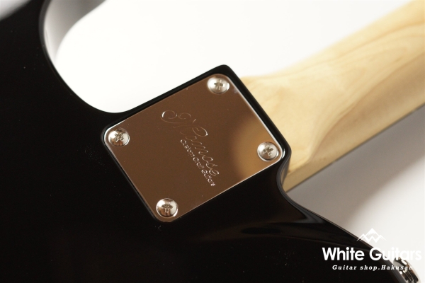MT1-STD/R - Black / Gold Acryl Pick Guard
